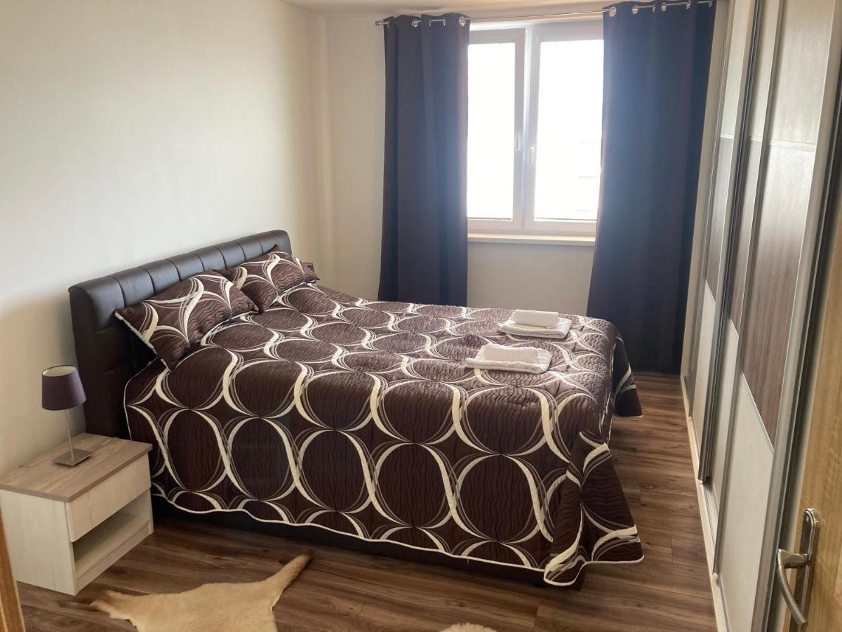 2 Rooms Apartment In ミハロフツェ エクステリア 写真